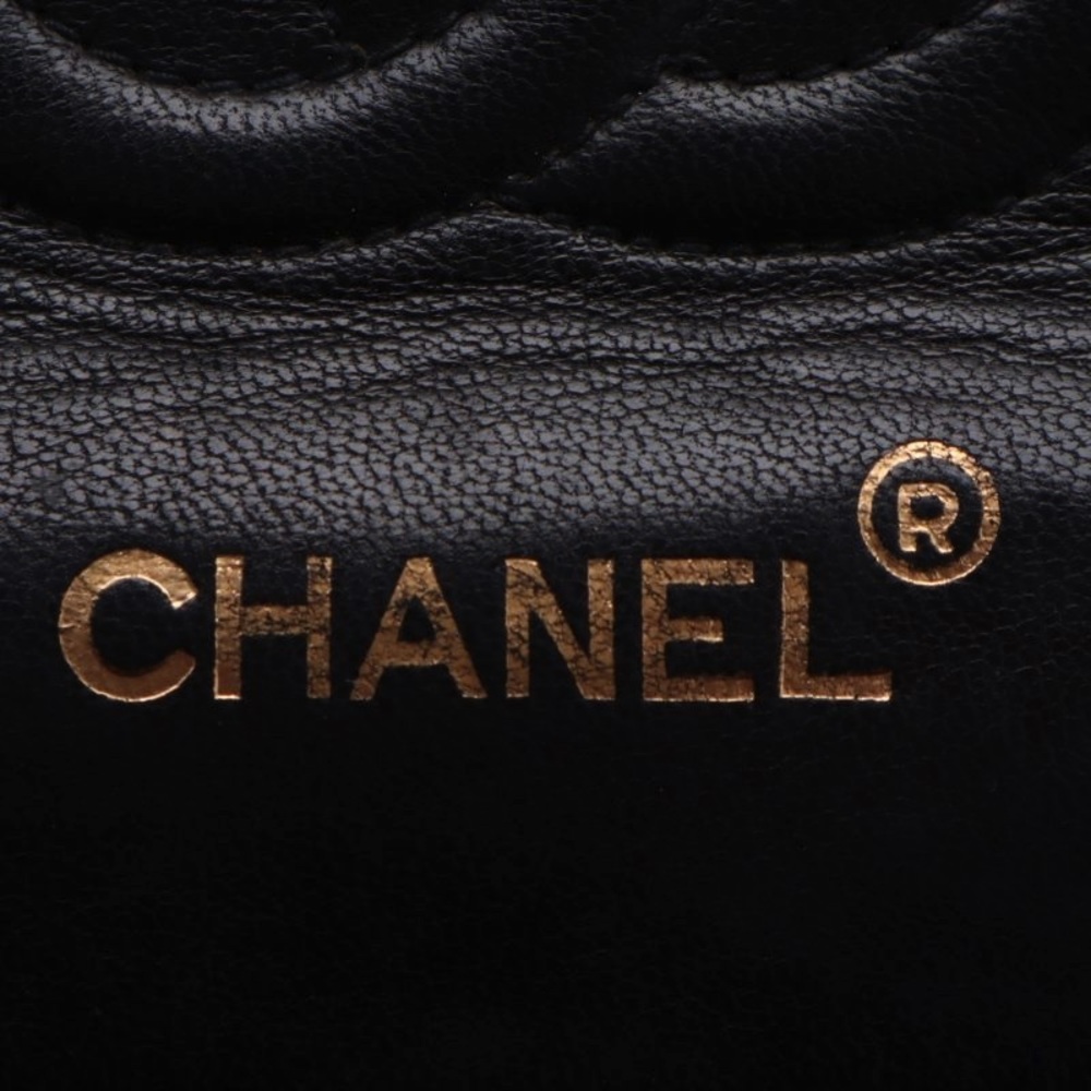 Chanel Matelasse Decacoco Turnlock V Flap Chain Lambskin Black - Picture 8 of 8